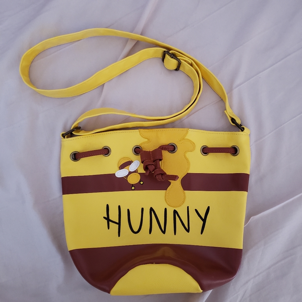 Winnie the Pooh Honey Pot Purse